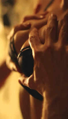 Patausti manus cietos pupu galus