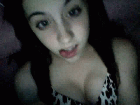 Tīņu web kameras izklaides